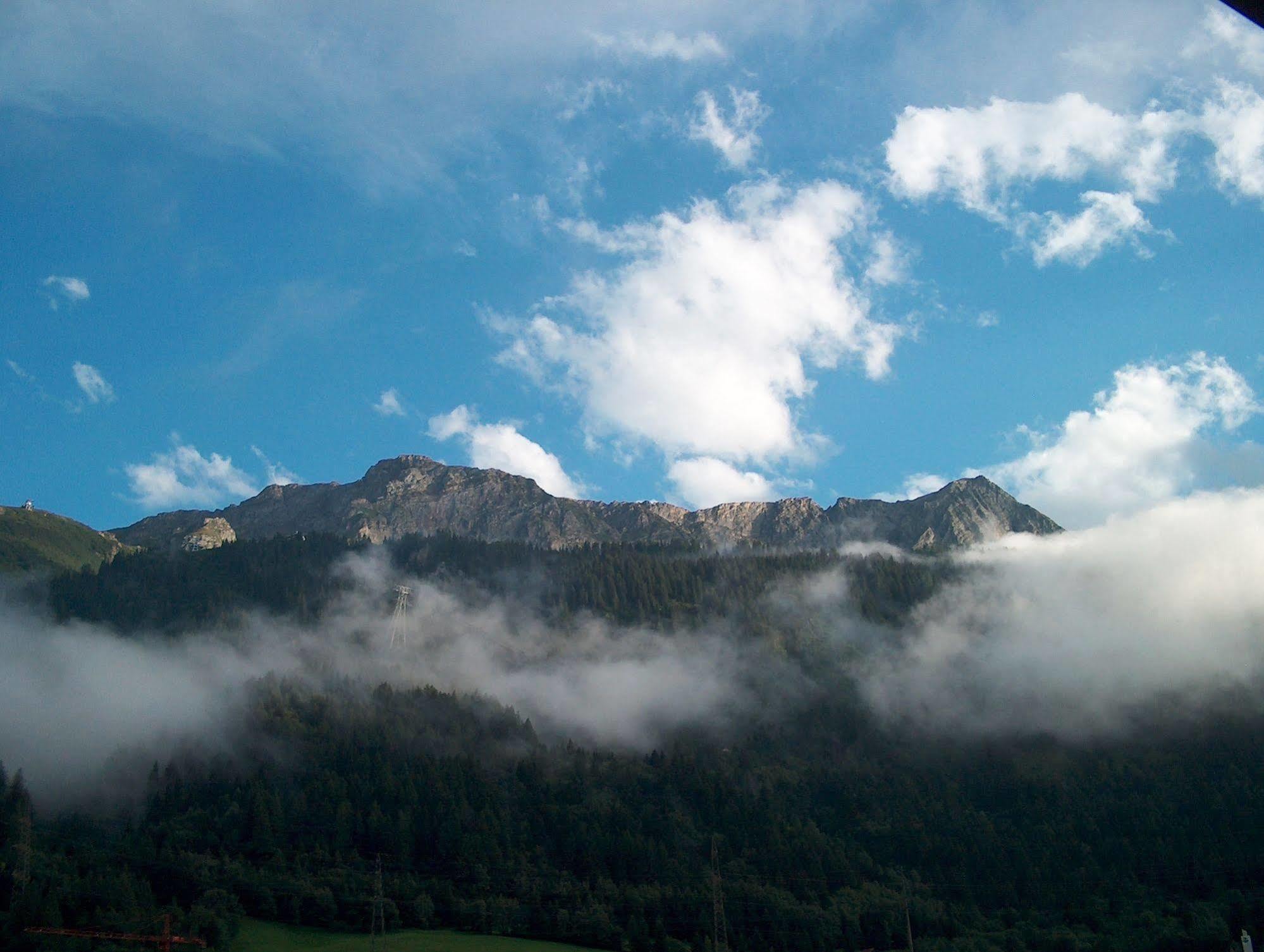 Hotel & Restaurant Forni Airolo Exterior photo